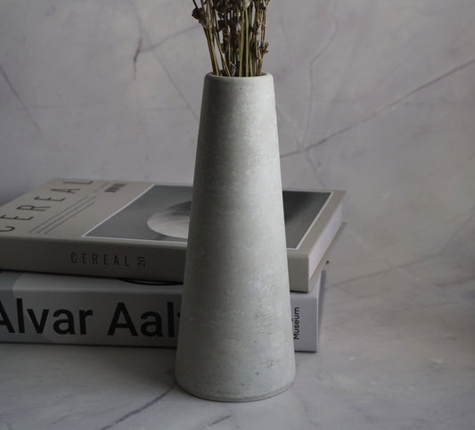 Minimal Concrete Vase | Large | Contemporary