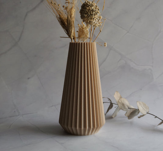 3D Printed Minimal Wood Vase | "Malta"