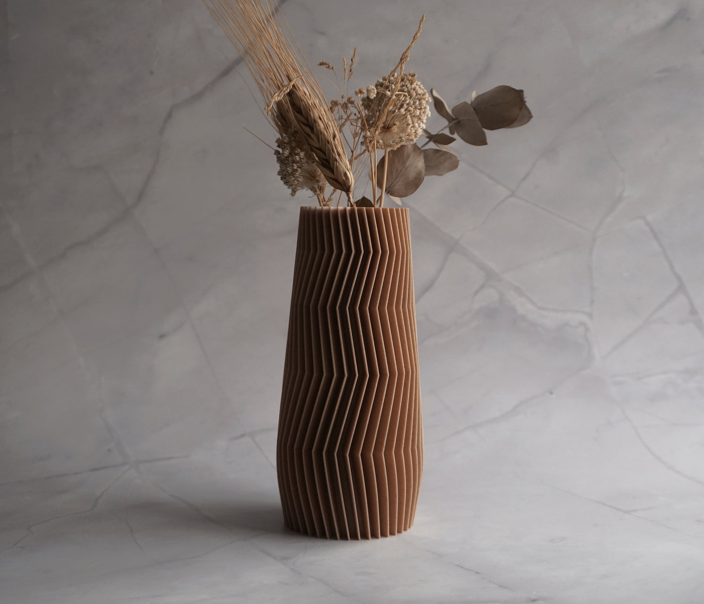 Modern Wood Vase "London"