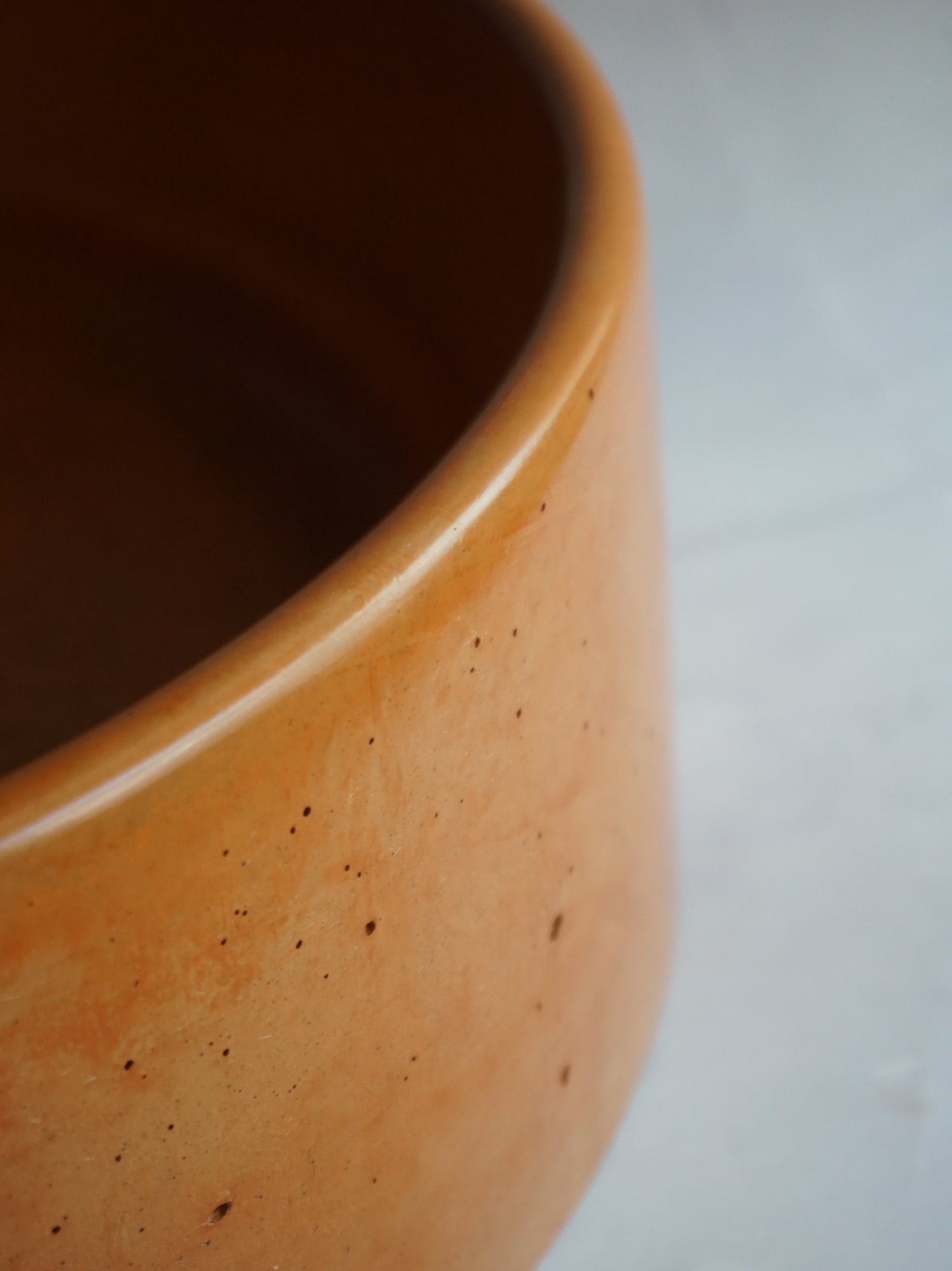 Concrete Sink Rustic Orange + Gifts Toothbrush Holder & Tray