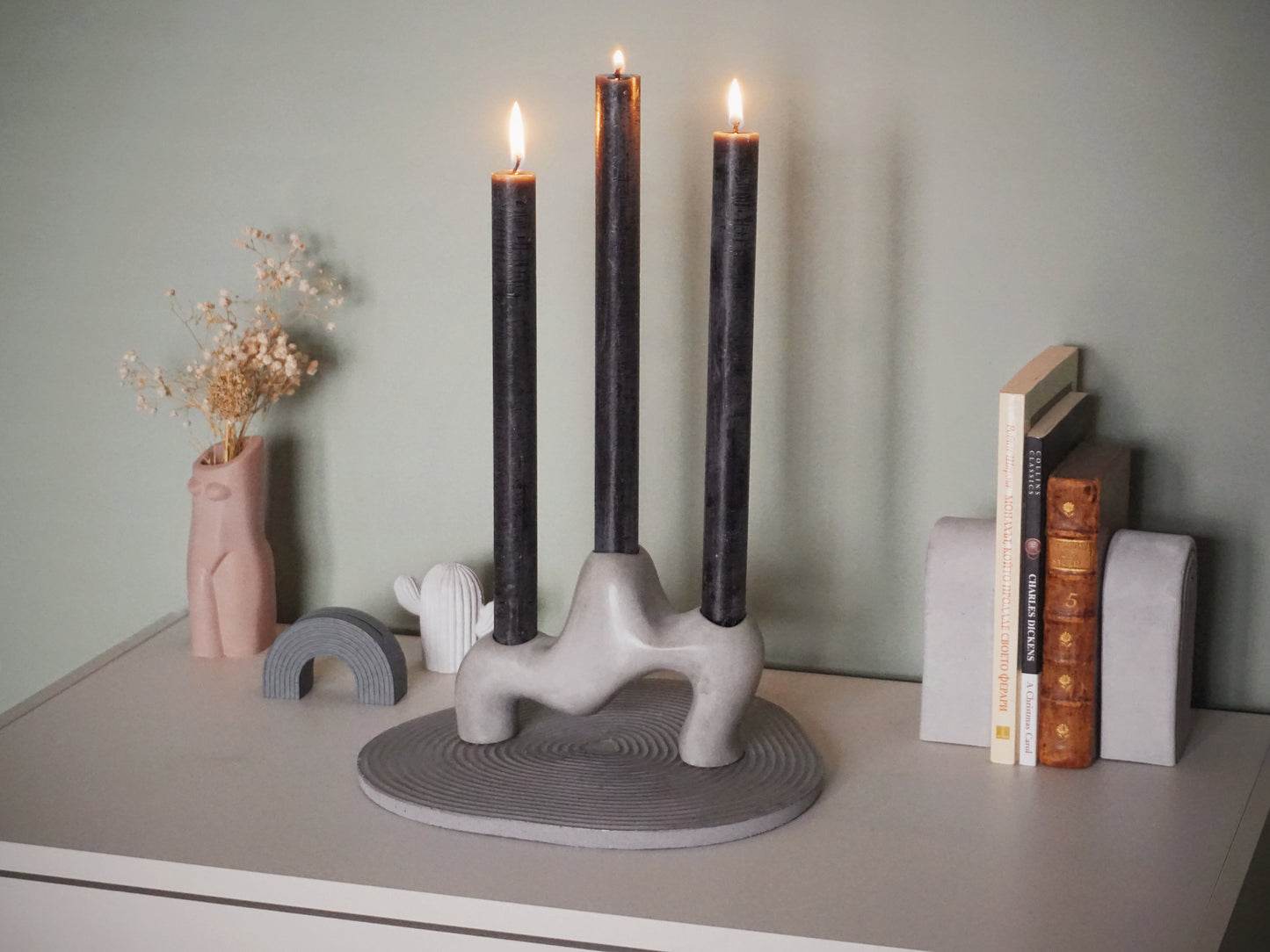 TROIKA Candle Holder